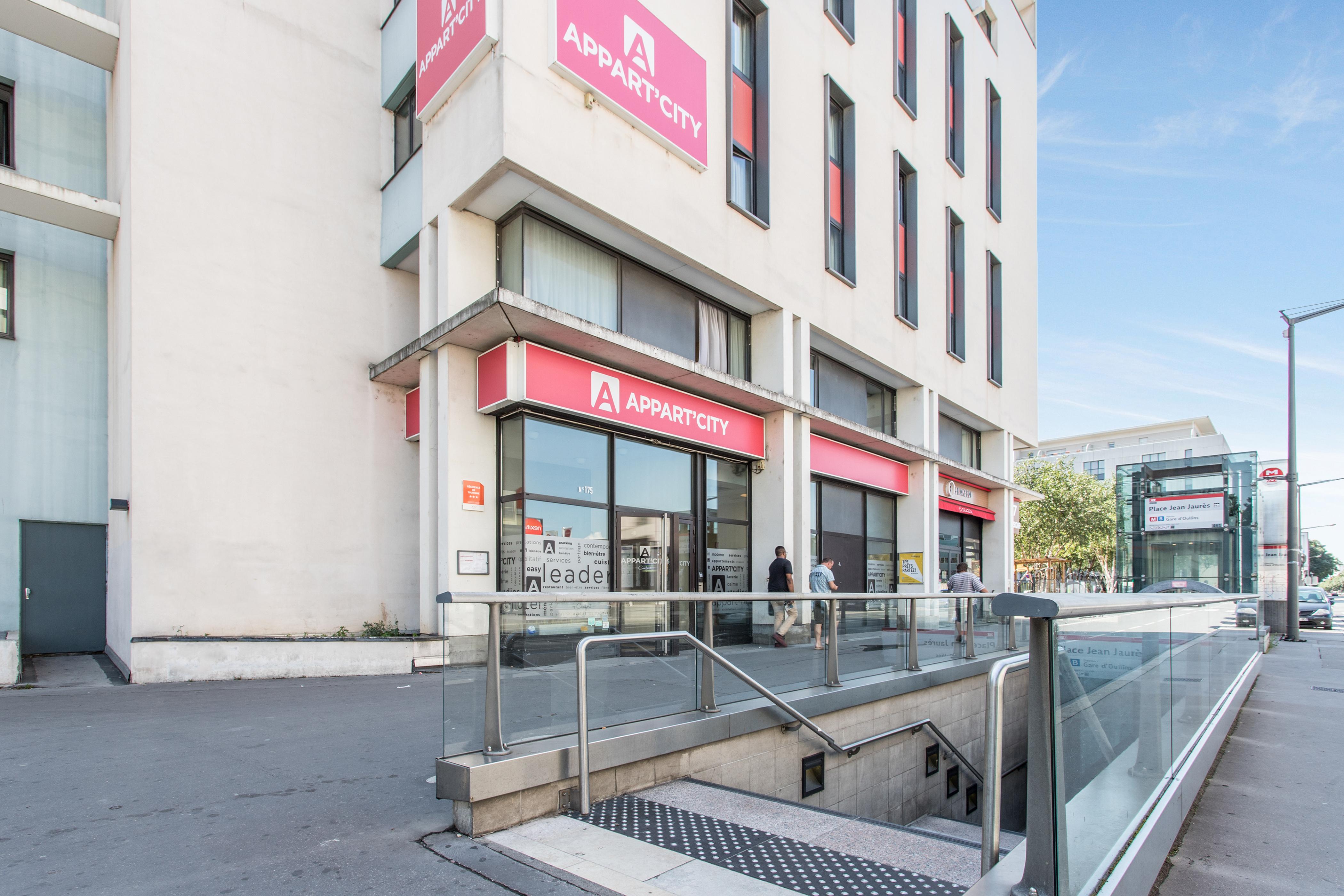 Appart'City Confort Lyon Gerland Aparthotel Exterior foto